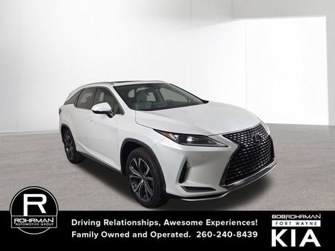Used 2021 Lexus RX 350L FWD w/ Premium Package image 4