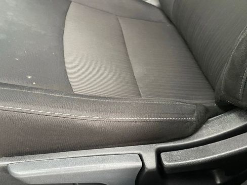 Used 2024 Nissan Sentra SV FWD image 23