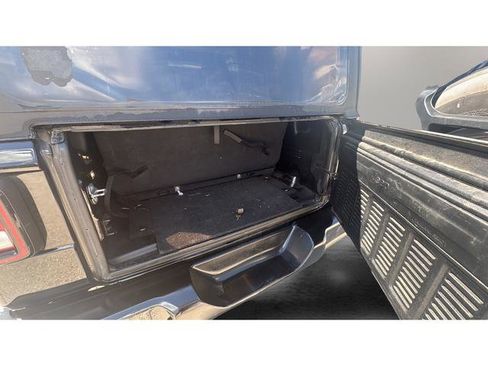 Used 2020 Jeep Wrangler Sport AWD/4WD image 26