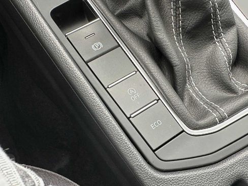 Used 2024 Volkswagen Jetta Sport image 27