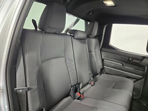 Used 2025 Toyota Tacoma SR image 17