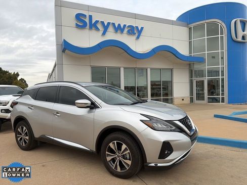 Used 2023 Nissan Murano SV image 1