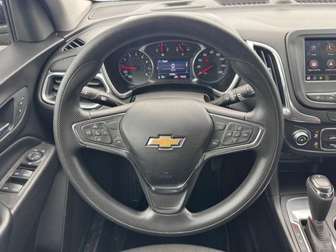 Used 2020 Chevrolet Equinox LT image 11