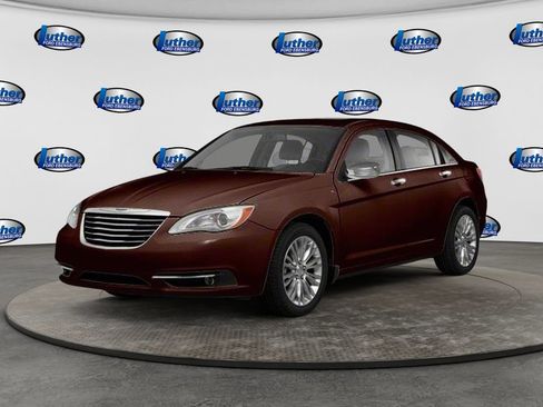 Used 2013 Chrysler 200 Touring FWD image 1