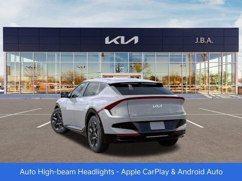 New 2025 Kia EV6 Wind image 4