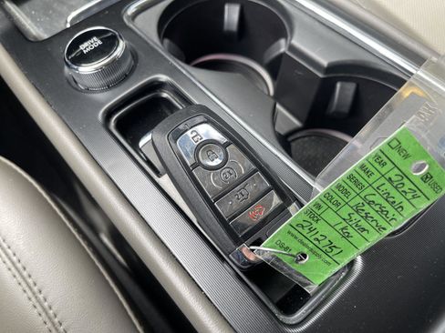 Used 2024 Lincoln Corsair Reserve AWD/4WD image 40