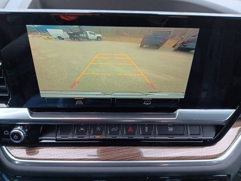 New 2026 GMC Sierra 1500 Elevation image 12