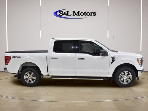 Used 2021 Ford F150 XLT w/ Equipment Group 302A High AWD/4WD image 9
