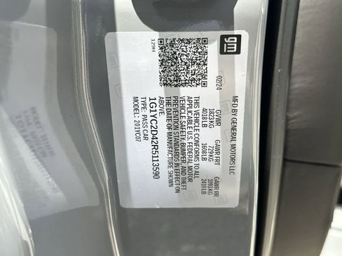 Used 2024 Chevrolet Corvette Stingray Premium Cpe w/ 3LT RWD image 22