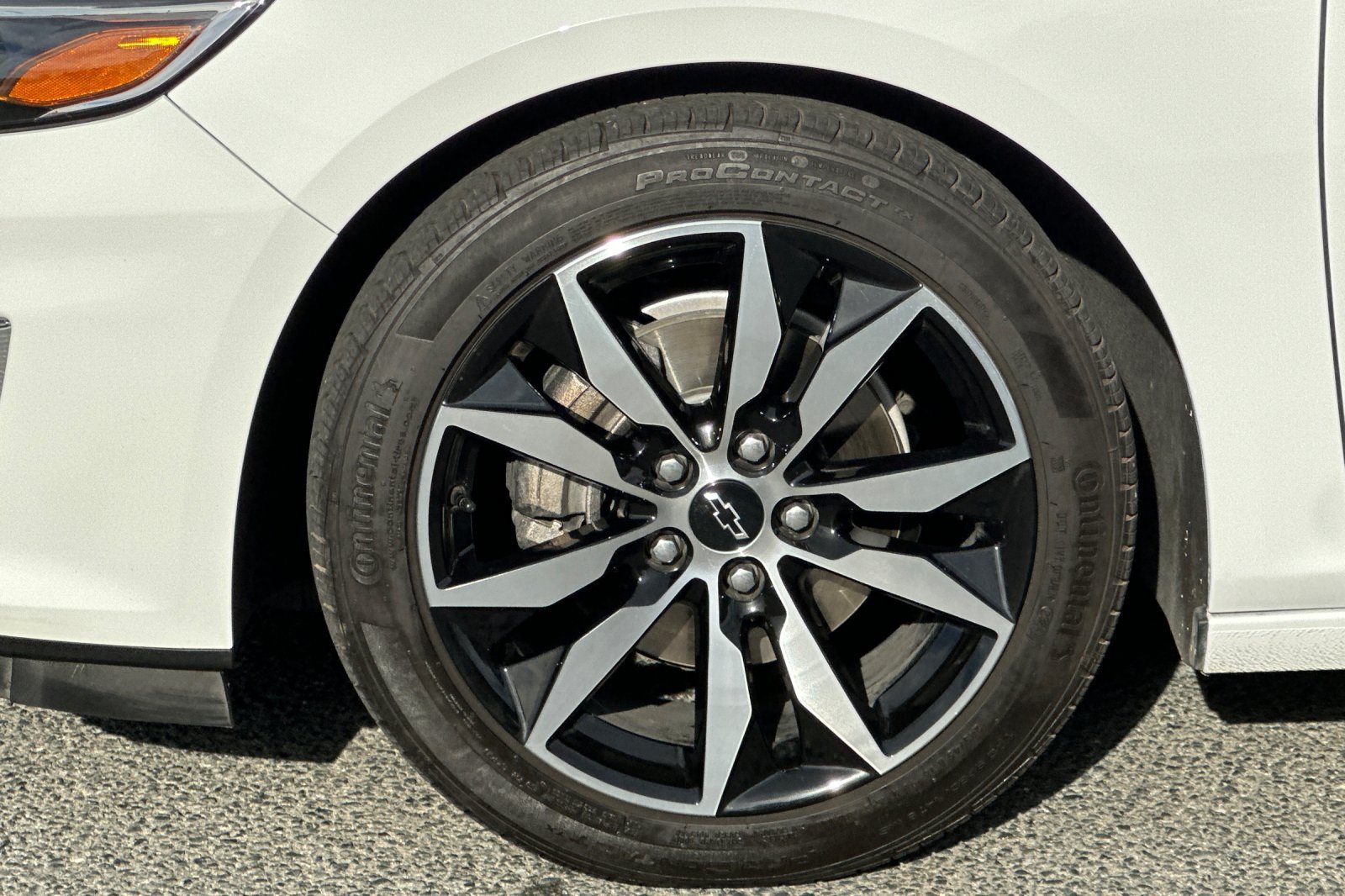 Used 2025 Chevrolet Malibu RS FWD image 25