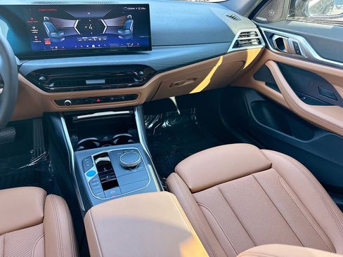 Used 2025 BMW i4 eDrive40 w/ M Sport Package image 24