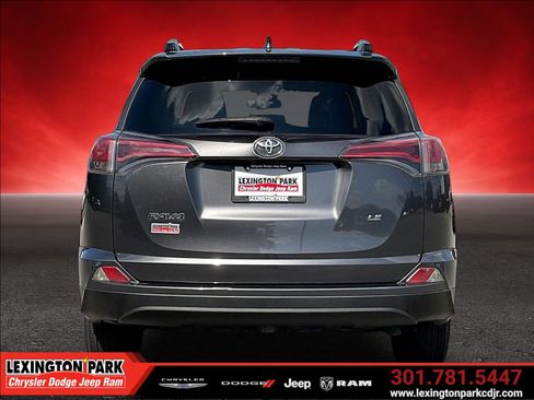 Used 2017 Toyota RAV4 LE w/ All Weather Liner Package FWD image 6
