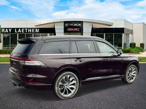 Used 2023 Lincoln Aviator Grand Touring w/ Equipment Group 301A image 5