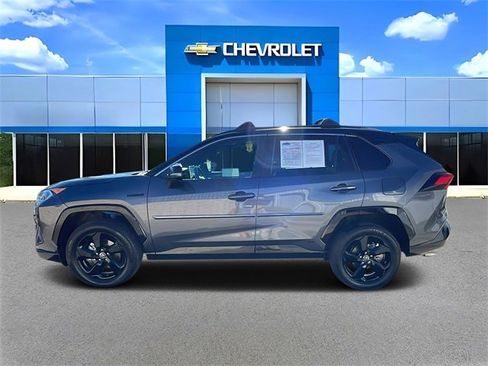 Used 2020 Toyota RAV4 XSE w/ XSE Grade Weather Package image 6
