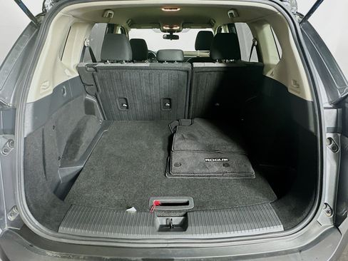 Used 2021 Nissan Rogue S FWD image 28