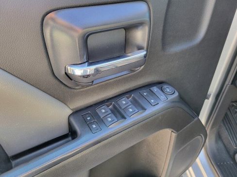 Used 2018 Chevrolet Silverado 1500 Custom w/ Texas Edition image 11