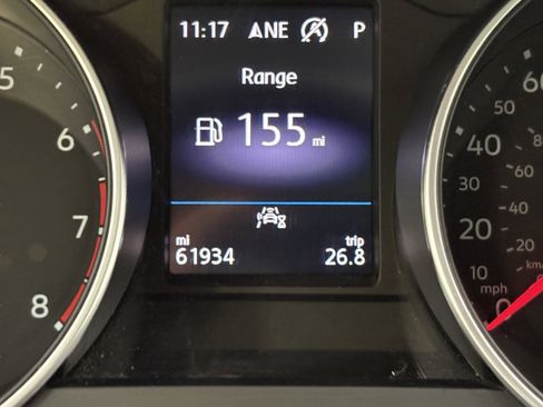 Used 2021 Volkswagen Tiguan SE w/ Panoramic Sunroof Package AWD/4WD image 37