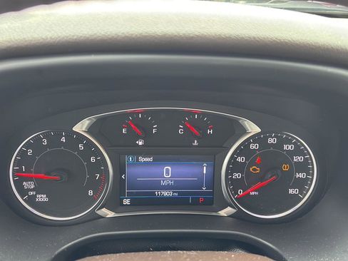 Used 2020 GMC Acadia SLT FWD image 19