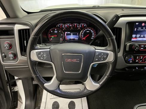 Used 2016 GMC Sierra 1500 SLE w/ SLE Value Package AWD/4WD image 16