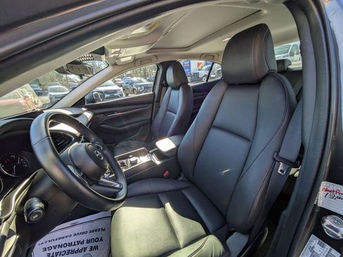 Used 2025 MAZDA MAZDA3 s image 15