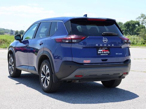 Used 2022 Nissan Rogue SV AWD/4WD image 11