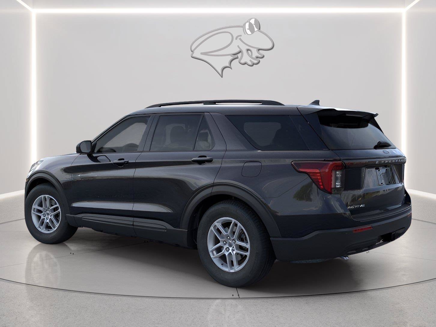 New 2026 Ford Explorer Active AWD/4WD image 4