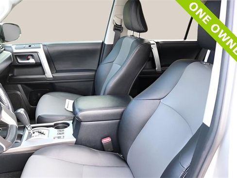 Used 2023 Toyota 4Runner SR5 Premium image 13