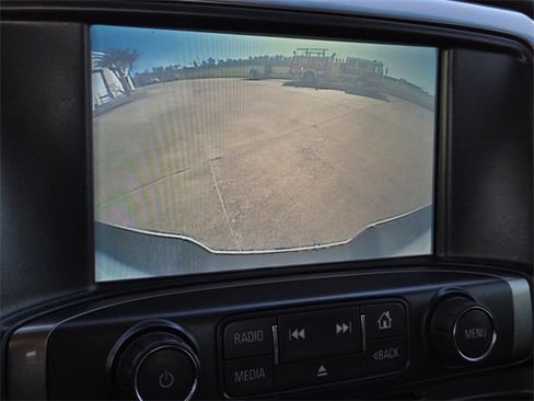 Used 2018 Chevrolet Silverado 1500 LT w/ All Star Edition image 19