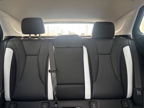 New 2026 Buick Envision Sport Touring AWD/4WD image 32