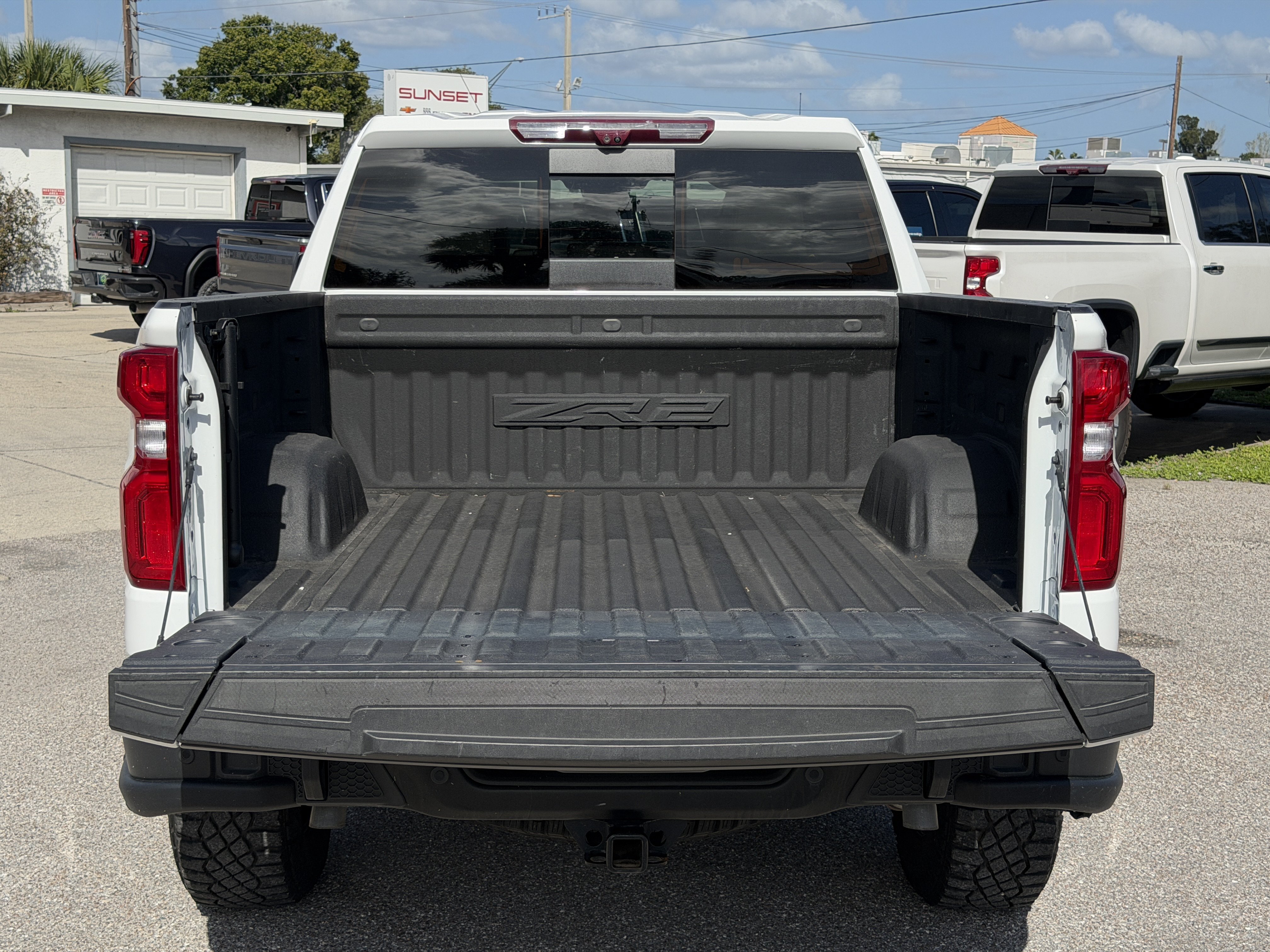 Certified 2024 Chevrolet Silverado 1500 ZR2 w/ ZR2 Bison Edition AWD/4WD image 11