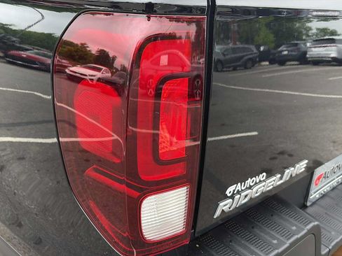 Used 2023 Honda Ridgeline RTL-E image 29