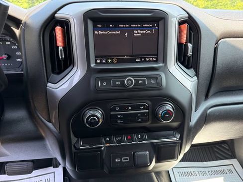 Used 2022 Chevrolet Silverado 1500 Custom AWD/4WD image 20