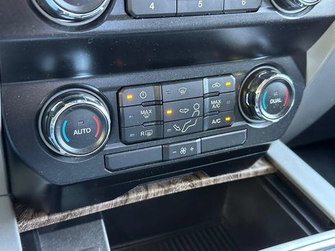 Used 2019 Ford F350 Lariat AWD/4WD image 33