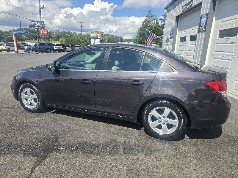 Used 2015 Chevrolet Cruze LT FWD image 7