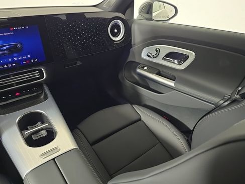 Used 2026 Mercedes-Benz CLA 350 w/ Winter Package image 23