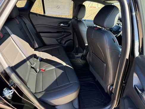New 2026 Chevrolet Trax RS w/ Sunroof Package image 14