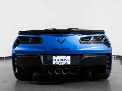 Used 2015 Chevrolet Corvette Z06 w/ 3LZ Preferred Equipment Group image 7