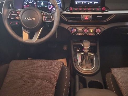 Certified 2023 Kia Forte LXS w/ LXS Technology Package FWD image 6