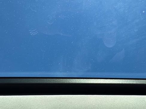 Used 2023 Volkswagen Taos SEL image 25