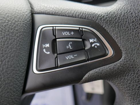 Used 2022 Ford EcoSport S image 37