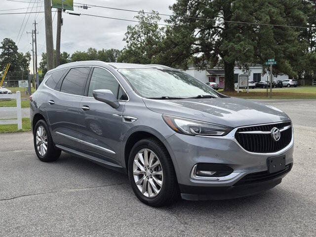 Used 2018 Buick Enclave Premium w/ Trailering Package FWD image 1