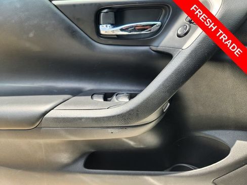 Used 2017 Nissan Altima 2.5 S w/ Power Driver Seat Package FWD image 21