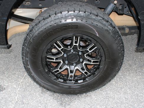 Used 2018 Ford F150 XL w/ Equipment Group 101A Mid RWD image 13