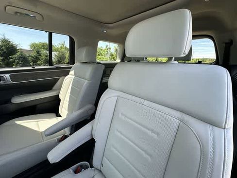 Used 2024 Hyundai Santa Fe Calligraphy AWD/4WD image 18