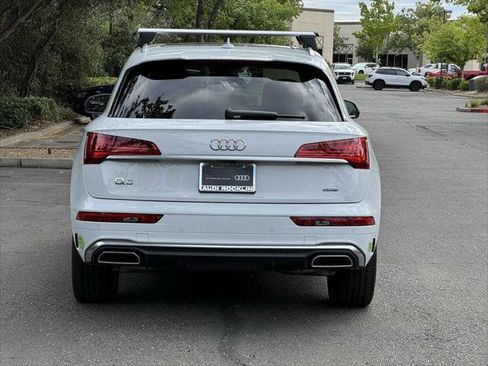 Certified 2023 Audi Q5 e Prestige AWD/4WD image 6