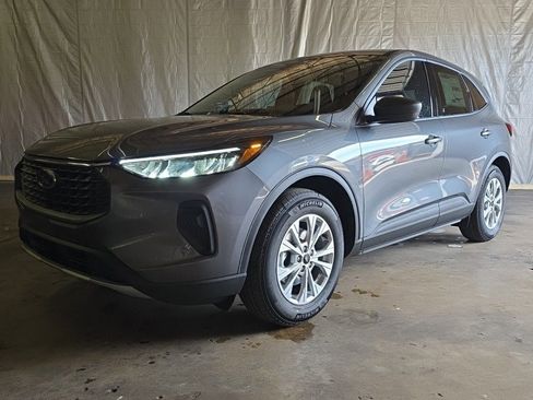 New 2025 Ford Escape Active w/ Tech Pack #1 image 4