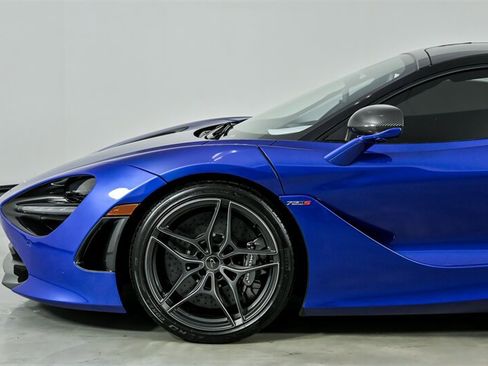 Used 2019 McLaren 720S Performance RWD image 7