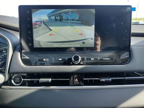 New 2026 Mitsubishi Outlander ES AWD/4WD image 4