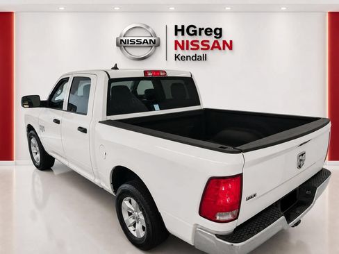 Used 2023 RAM 1500 Classic SLT w/ Trailer & Traction Group RWD image 2