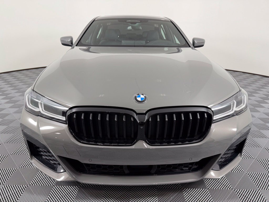 Used 2022 BMW M550i xDrive AWD/4WD image 8